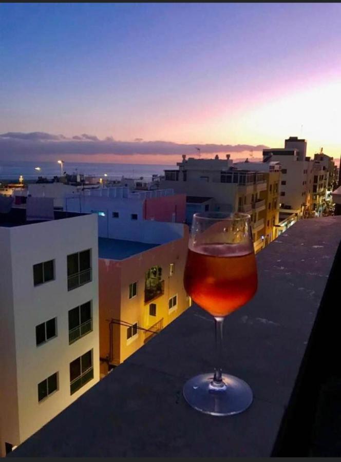 The White Heart House - Attic Sea View Apartment Los Cristianos  Luaran gambar