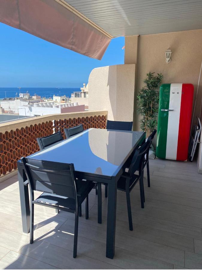 The White Heart House - Attic Sea View Apartment Los Cristianos  Luaran gambar