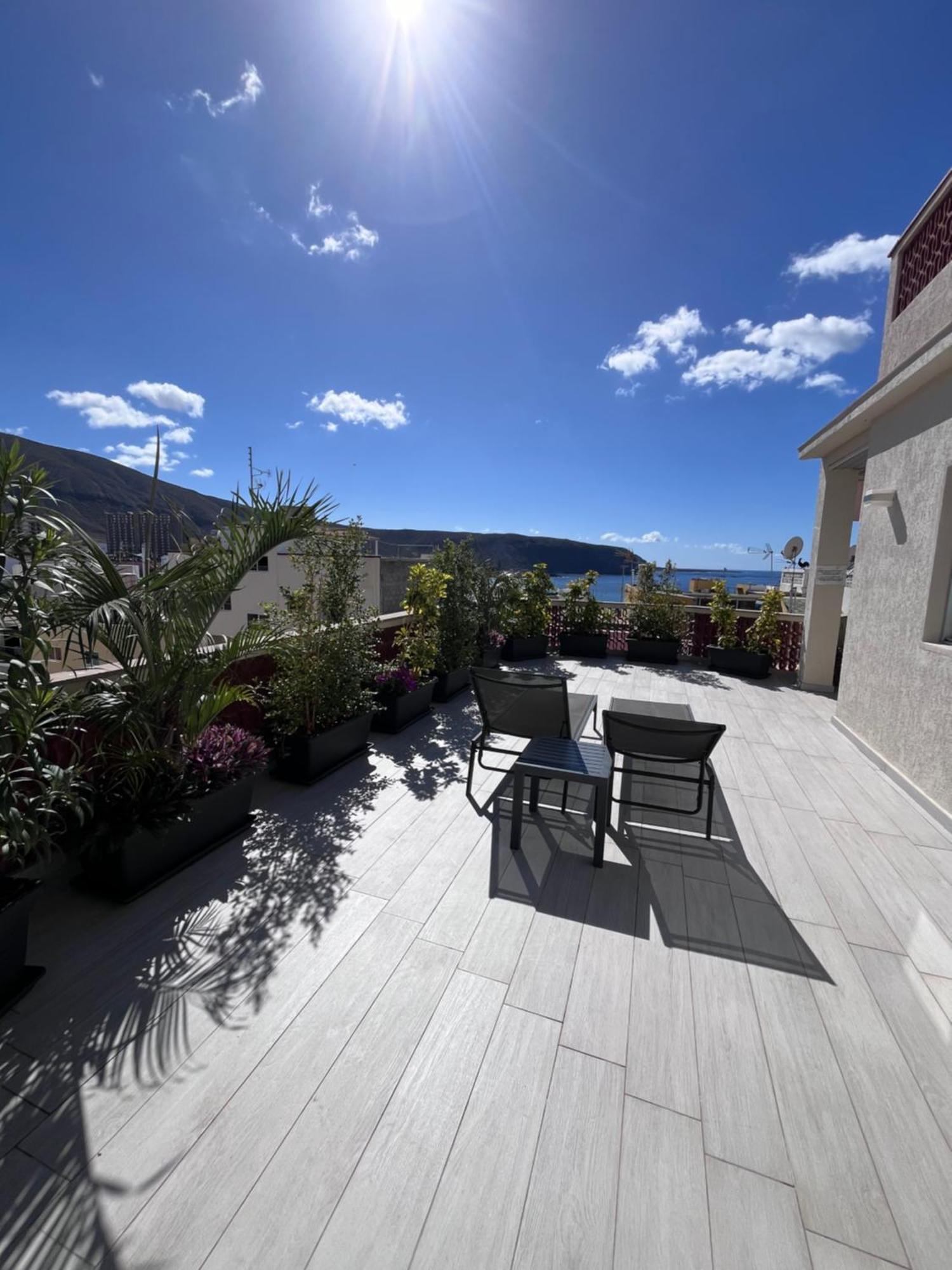 The White Heart House - Attic Sea View Apartment Los Cristianos  Luaran gambar
