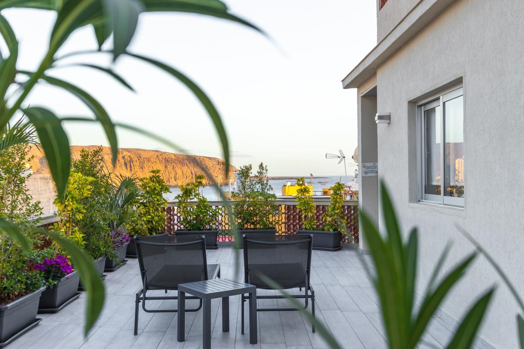 The White Heart House - Attic Sea View Apartment Los Cristianos  Luaran gambar