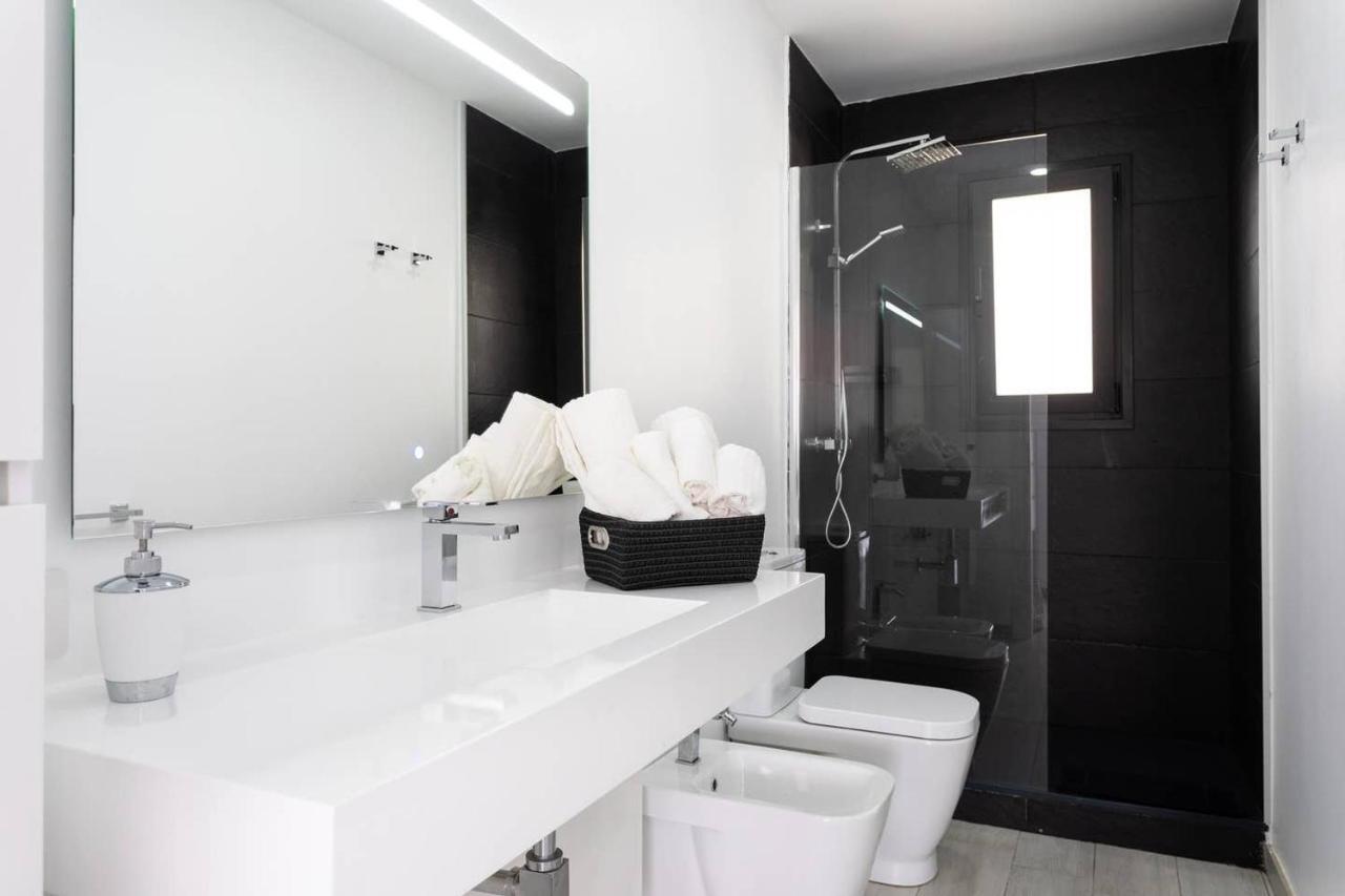 The White Heart House - Attic Sea View Apartment Los Cristianos  Luaran gambar
