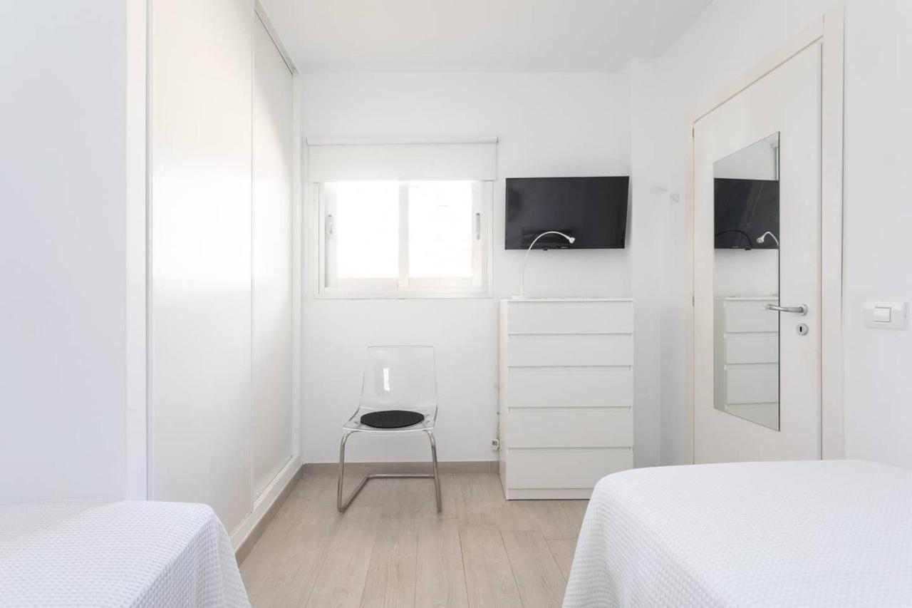 The White Heart House - Attic Sea View Apartment Los Cristianos  Luaran gambar